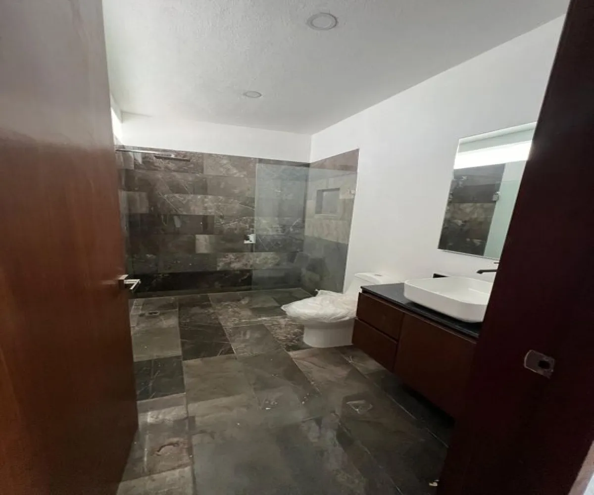 Casa En Venta,Zapopan,P° Solares S/N, Zapopan, Jalisco 45134, 3 Habitaciones,4 Baños,P° Solares ,2,pq27n6u