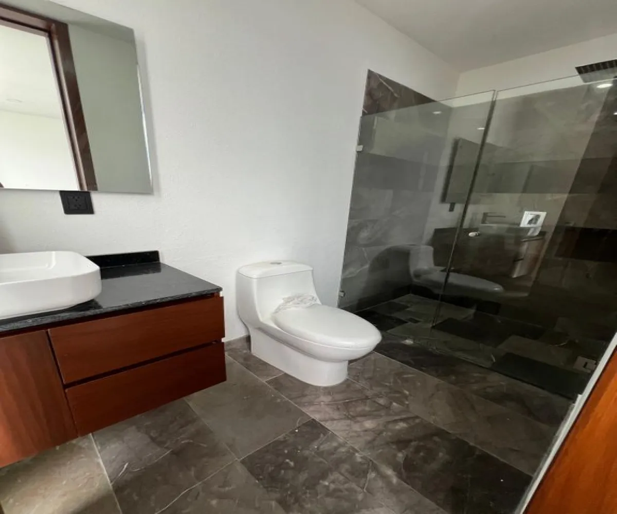 Casa En Venta,Zapopan,P° Solares S/N, Zapopan, Jalisco 45134, 3 Habitaciones,4 Baños,P° Solares ,2,pq27n6u