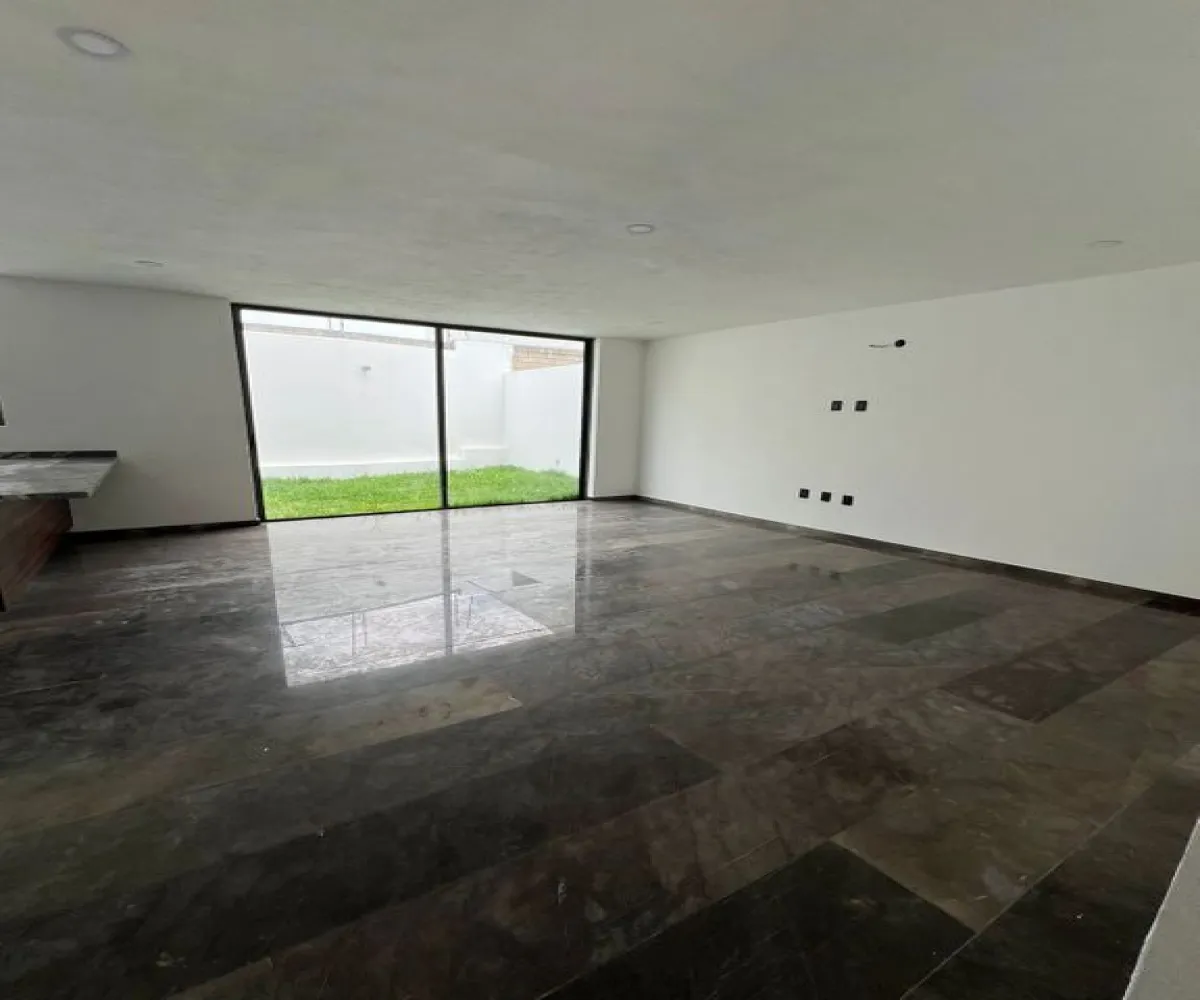 Casa En Venta,Zapopan,Paseo Solares Altanza 39, Zapopan, Jalisco 45134, 3 Habitaciones,4 Baños,Paseo Solares Altanza,2,pnt8EuE