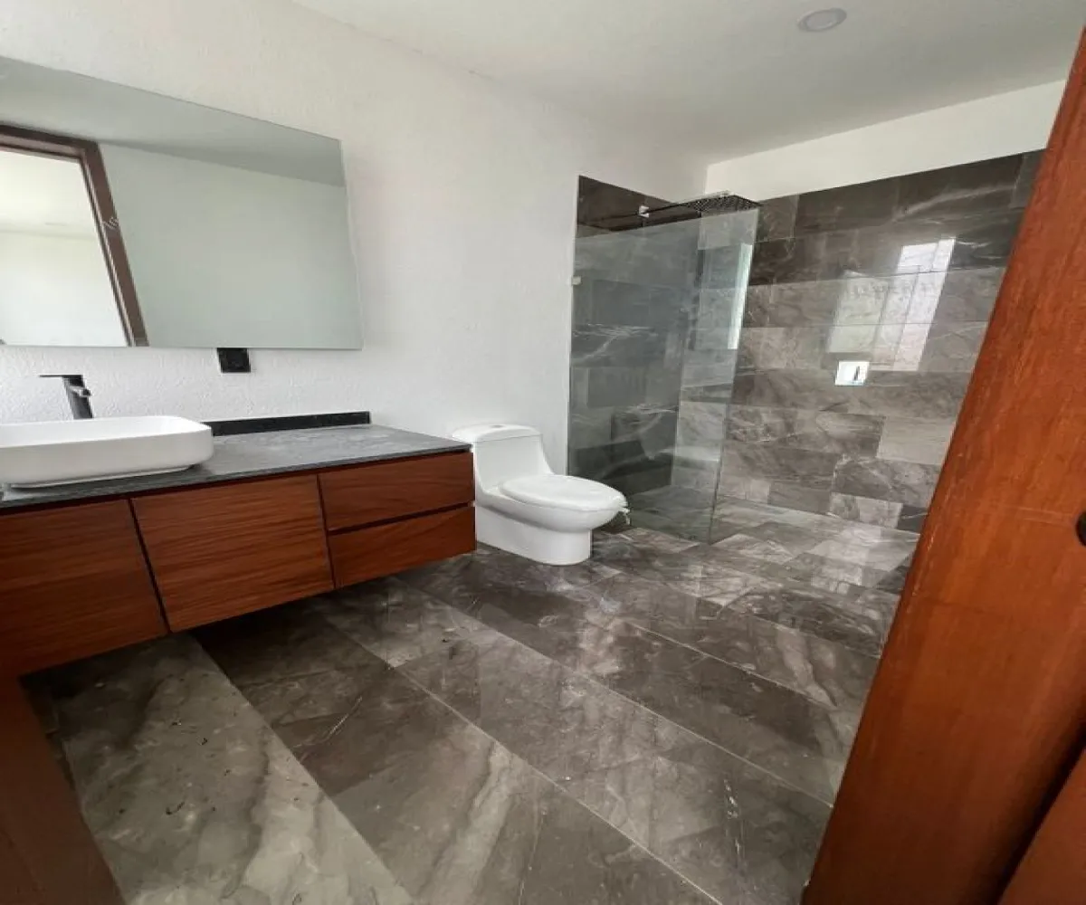 Casa En Venta,Zapopan,Paseo Solares Altanza 39, Zapopan, Jalisco 45134, 3 Habitaciones,4 Baños,Paseo Solares Altanza,2,pnt8EuE