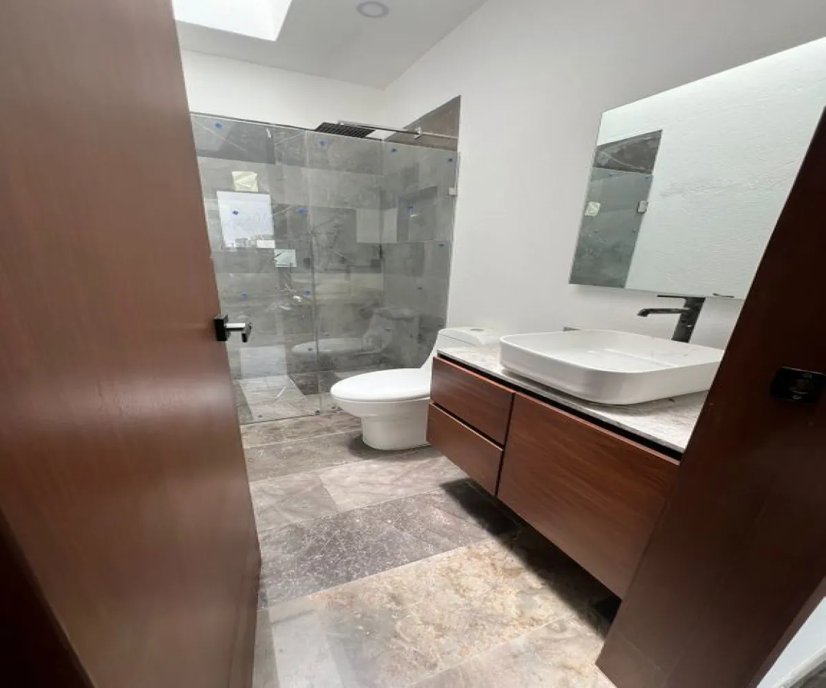 Casa En Venta,Zapopan,Paseo Solares 37, Zapopan, Jalisco 45134, 3 Habitaciones,4 Baños,Paseo Solares,2,pYk9Y0p