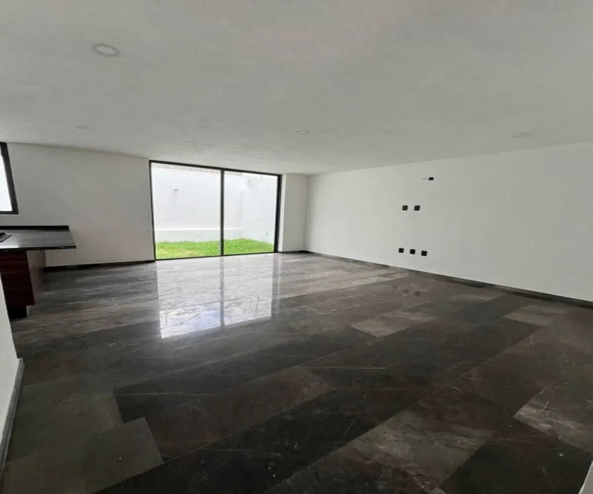 Casa En Venta,Zapopan,Paseo Solares 37, Zapopan, Jalisco 45134, 3 Habitaciones,4 Baños,Paseo Solares,2,pYk9Y0p