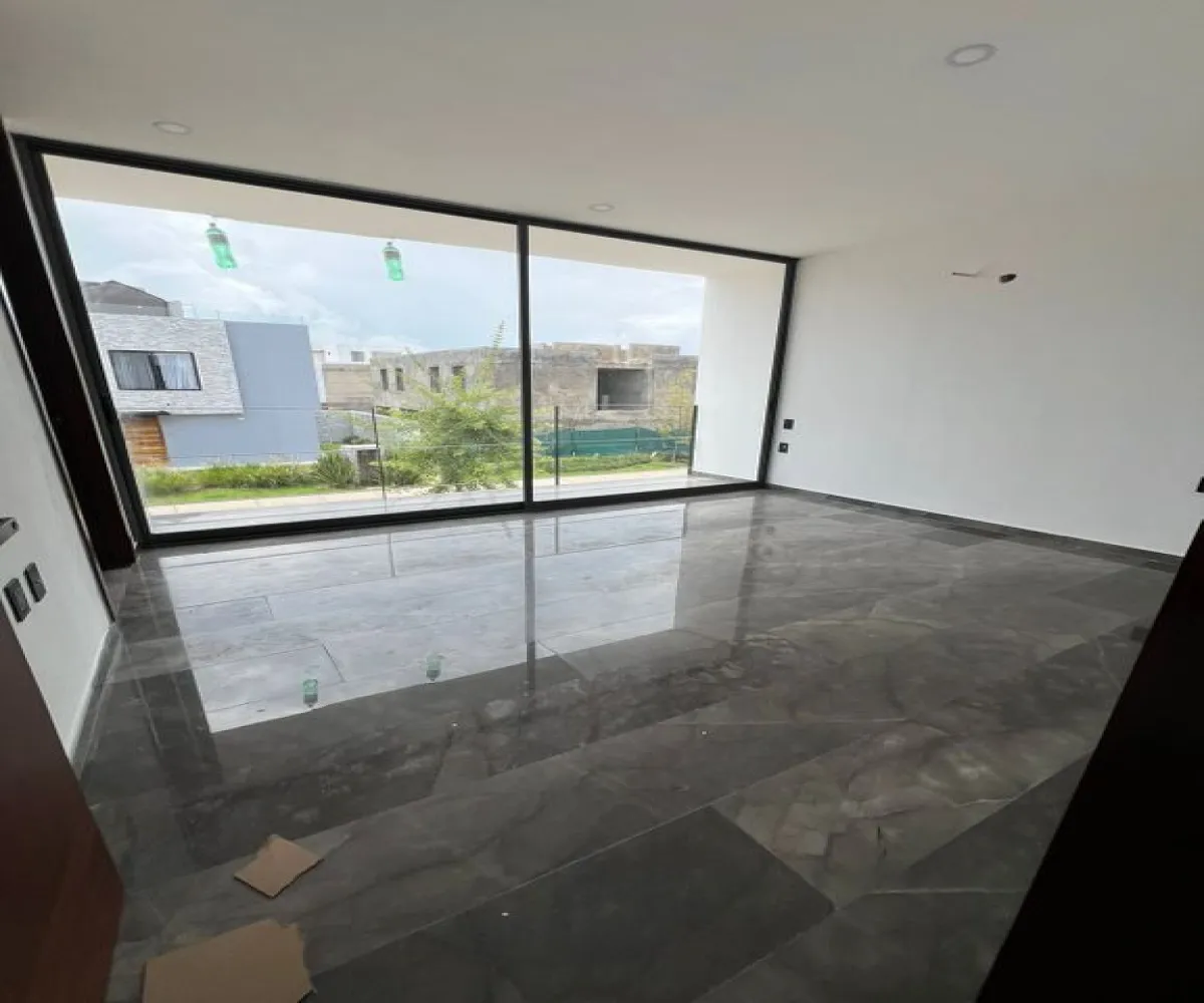 Casa En Venta,Zapopan,Paseo Solares 37, Zapopan, Jalisco 45134, 3 Habitaciones,4 Baños,Paseo Solares,2,pYk9Y0p