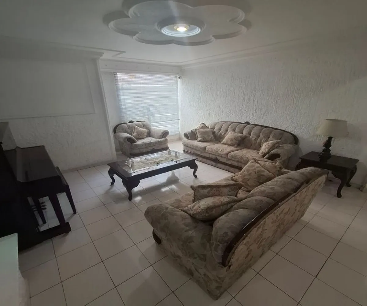 Casa En Venta,Italia Providencia,Calle Ottawa 1051, Guadalajara, Jalisco 44648, 5 Habitaciones,4 Baños,Calle Ottawa,3,puKomyM