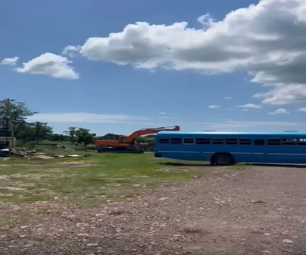 Industrial En Venta,Los Sandovales,Carretera Tecuala acaponeta kilómetro 7 S/N, Acaponeta, Nayarit 63421,10 Baños,Carretera Tecuala acaponeta kilómetro 7,p5gbs5T