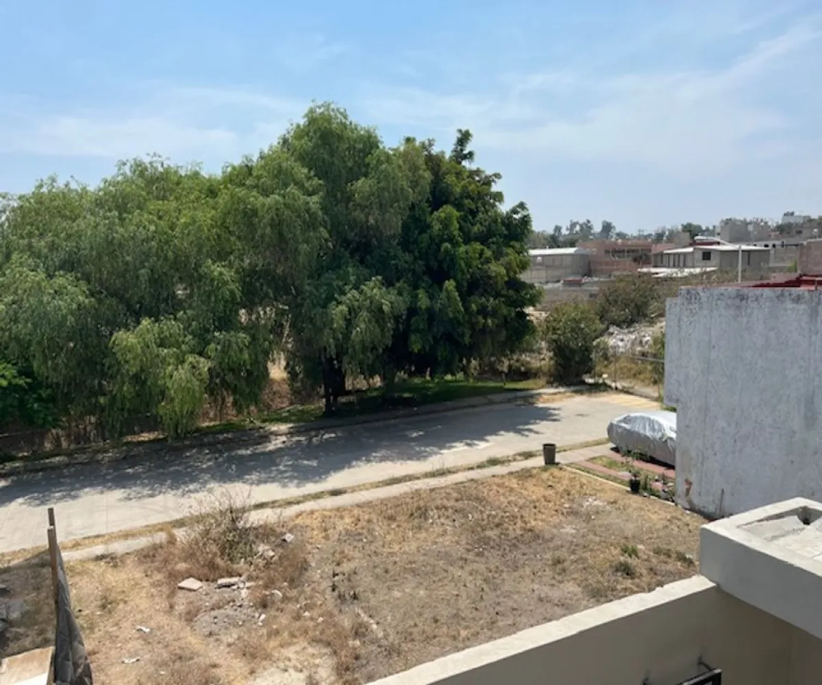 Casa En Venta,Hogares De Nuevo Mexico,Avenida Las Torres 333 37, Zapopan, Jalisco 45138, 3 Habitaciones,2 Baños,Avenida Las Torres,2,p1FlGAa