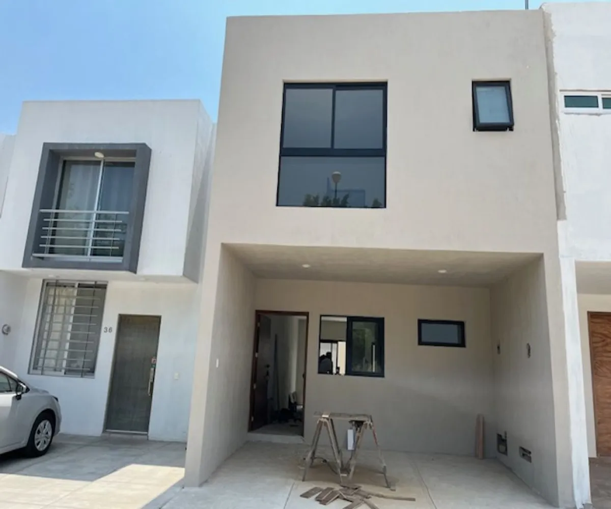 Casa En Venta,Hogares De Nuevo Mexico,Avenida Las Torres 333 37, Zapopan, Jalisco 45138, 3 Habitaciones,2 Baños,Avenida Las Torres,2,p1FlGAa