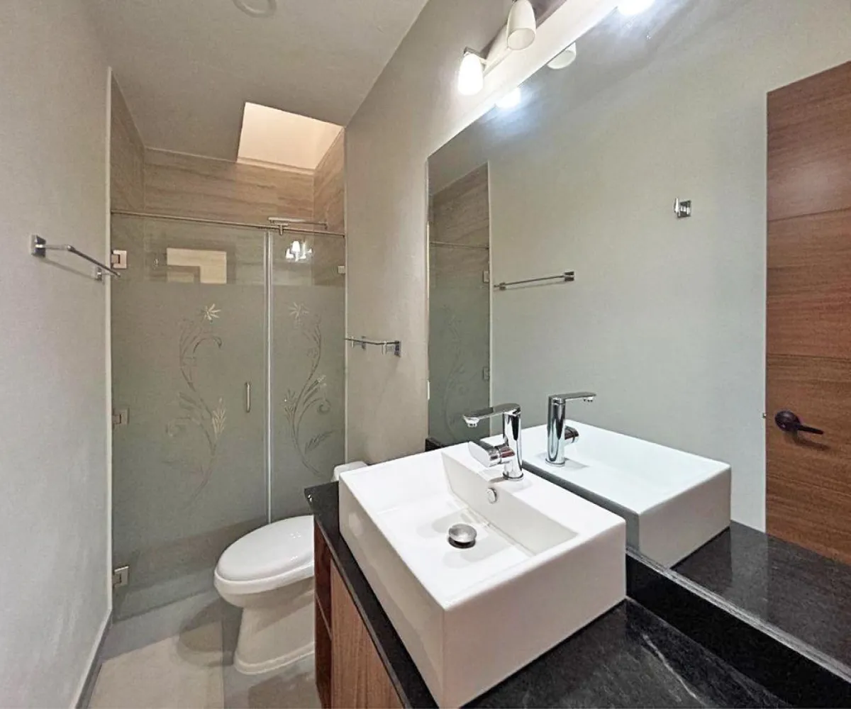 Casa En Venta,Juan Manuel Vallarta,Leo 4137, Zapopan, Jalisco 45120, 4 Habitaciones,5 Baños,Leo,2,pZbeylr