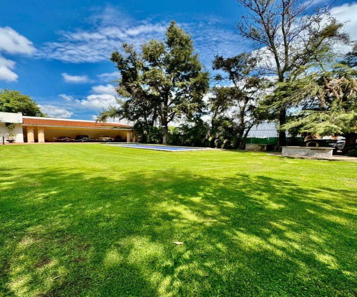 En Venta,La Palmira,Calle Agua Marina 2770, Zapopan, Jalisco 45234,4 Baños,Calle Agua Marina,2,pd4nzJQ