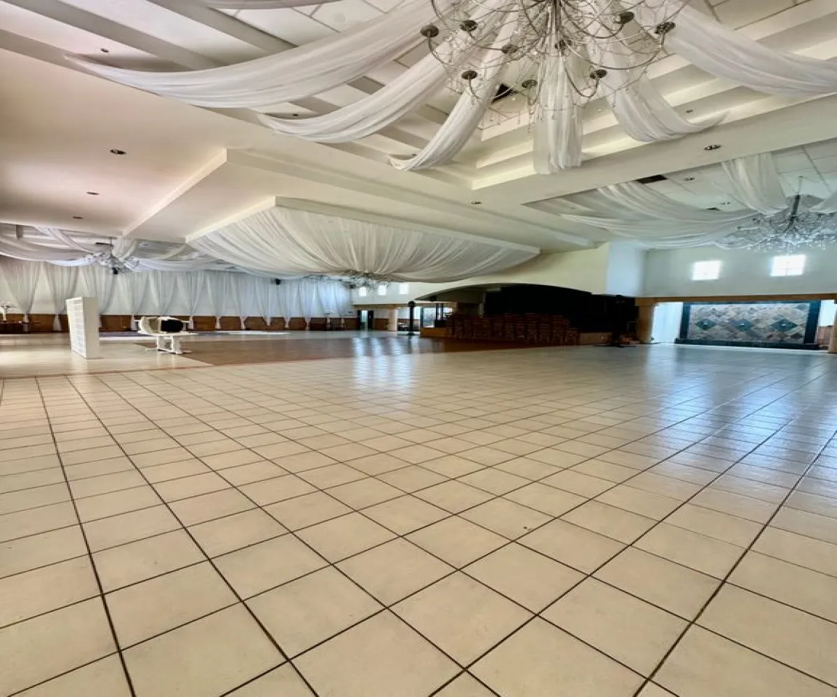 En Venta,La Palmira,Calle Agua Marina 2770, Zapopan, Jalisco 45234,4 Baños,Calle Agua Marina,2,pd4nzJQ