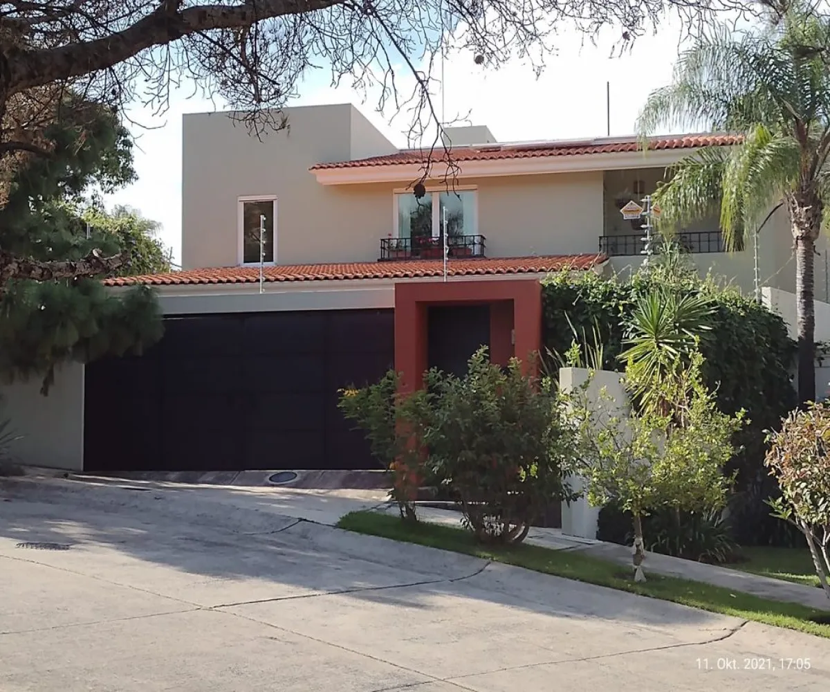 Casa En Venta,Ciudad Bugambilia,DEL OSO 153, Zapopan, Jalisco 45237, 4 Habitaciones,4 Baños,DEL OSO ,3,p4RCd7J