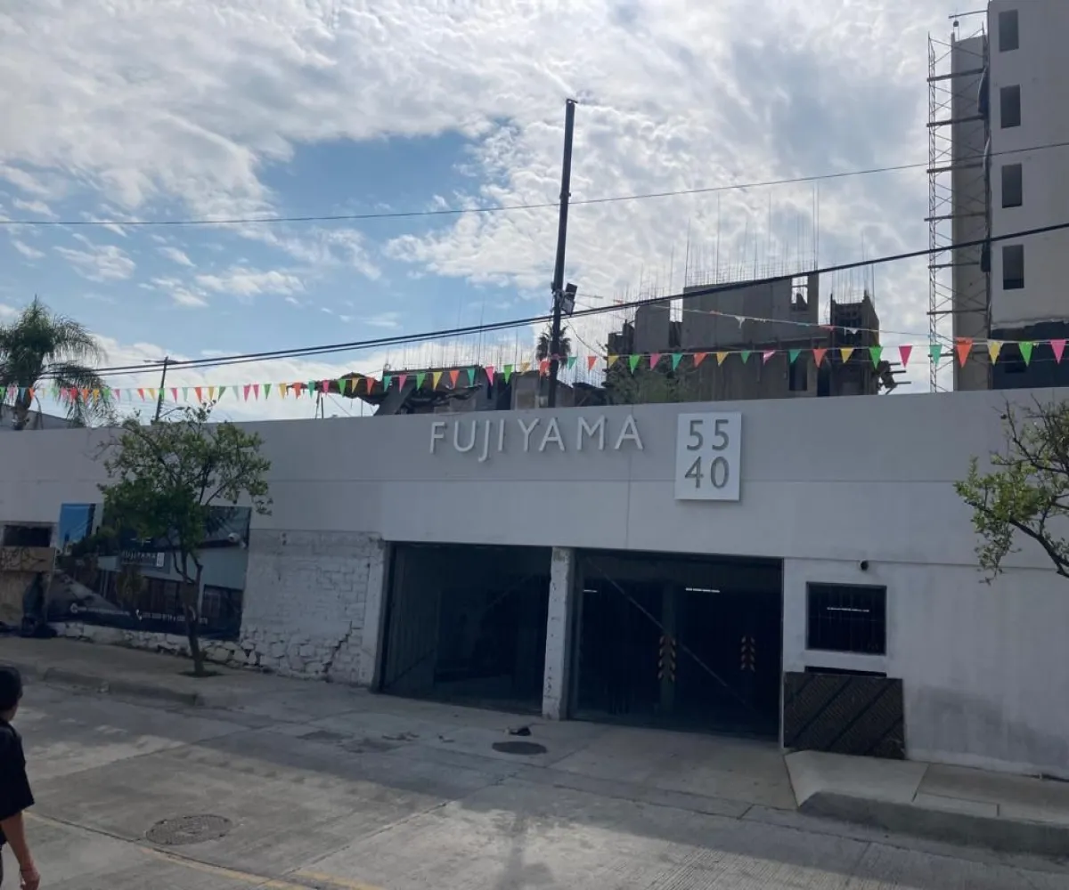 Local En Venta,Huentitán El Bajo,Volcán Fujiyma 5540 1, Guadalajara, Jalisco 44250,Volcán Fujiyma,pbPp1Sg