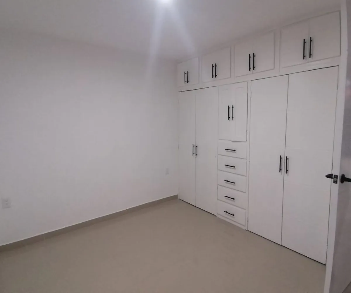 Casa En Venta,Los Almendros,Avenida Río Blanco 1900, Zapopan, Jalisco 45135, 4 Habitaciones,3 Baños,Avenida Río Blanco ,3,pUZkBlx