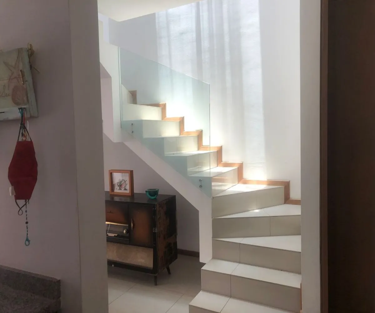 Casa En Venta,Bosques Santa Anita,Paseo del Origen 600, Tlajomulco de Zúñiga, Jalisco 45645, 3 Habitaciones,2 Baños,Paseo del Origen ,2,p5BR8ql