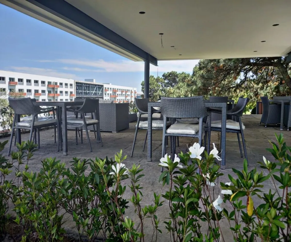 Departamento En Venta,El Bajío,Av. del Bajio S/N 210205, Zapopan, Jalisco 45017, 2 Habitaciones,2 Baños,Av. del Bajio,1,pgfd8zr