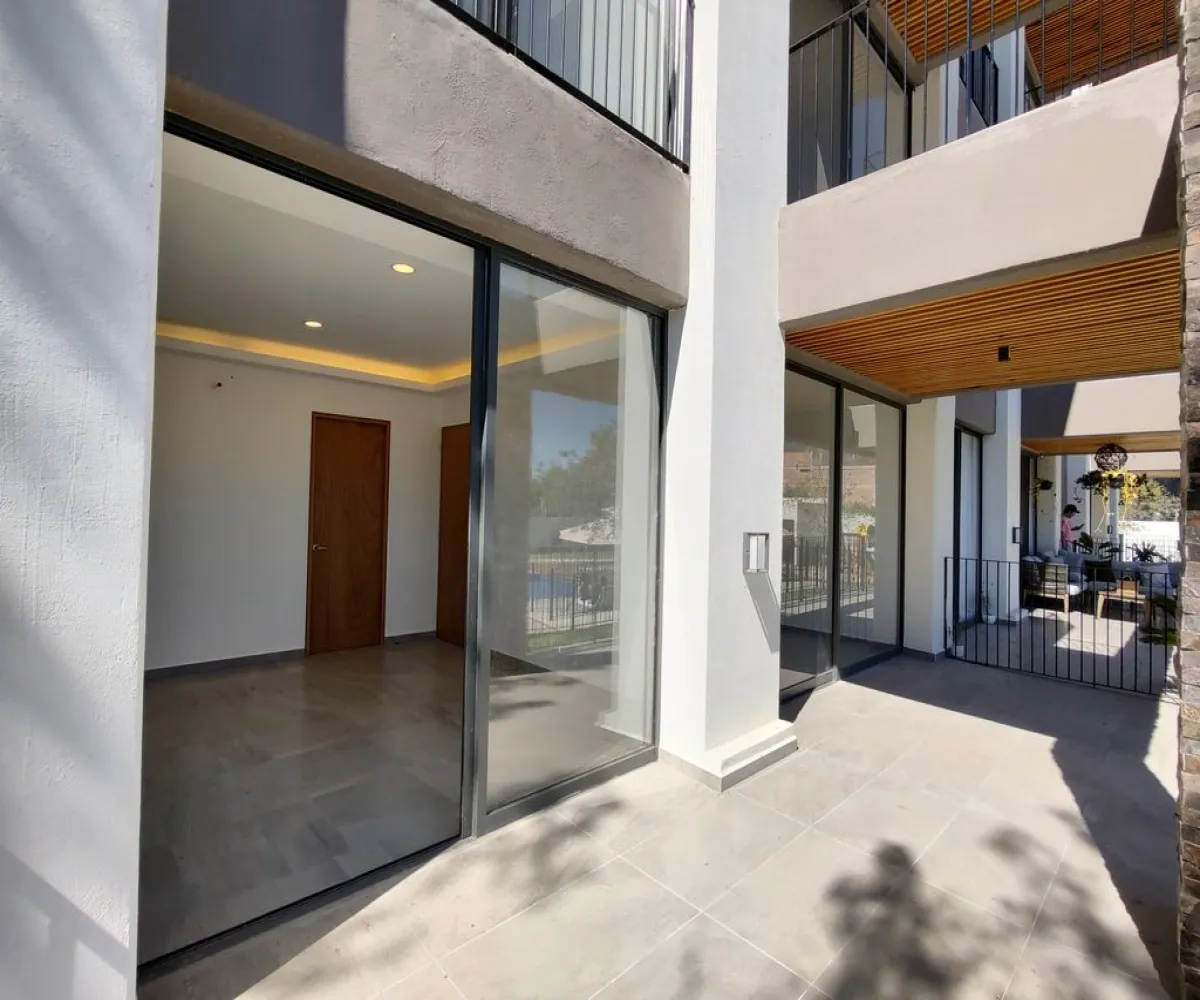 Departamento En Venta,Jocotepec Centro,Ribera del Lago S/N 004, Jocotepec, Jalisco 45800, 2 Habitaciones,2 Baños,Ribera del Lago,1,po0ZAUp