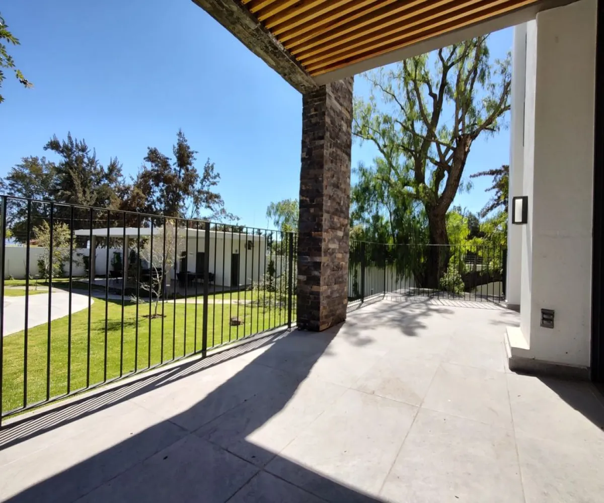 Departamento En Venta,Jocotepec Centro,Ribera del Lago S/N 004, Jocotepec, Jalisco 45800, 2 Habitaciones,2 Baños,Ribera del Lago,1,po0ZAUp