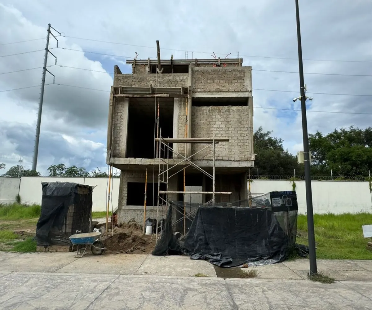 Casa En Venta,Bosques Vallarta,P.º de la Estrella 3652, Zapopan, Jalisco 45222, 5 Habitaciones,5 Baños,P.º de la Estrella,3,pdlIAt6 Casa En Venta,Bosques Vallarta,P.º de la Estrella 3652, Zapopan, Jalisco 45222, 5 Habitaciones,5 Baños,P.º de la Estrella,3,pdlIAt6