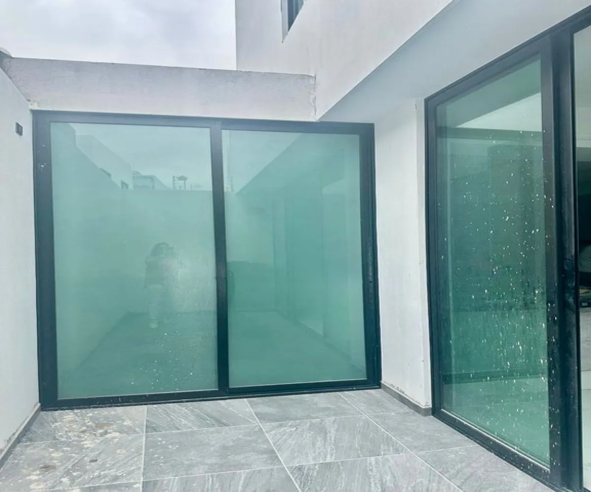 Casa En Venta,Zapopan,Avenida de la Mancha 293, Zapopan, Jalisco 45134, 4 Habitaciones,5 Baños,Avenida de la Mancha,1,pFrvbmi