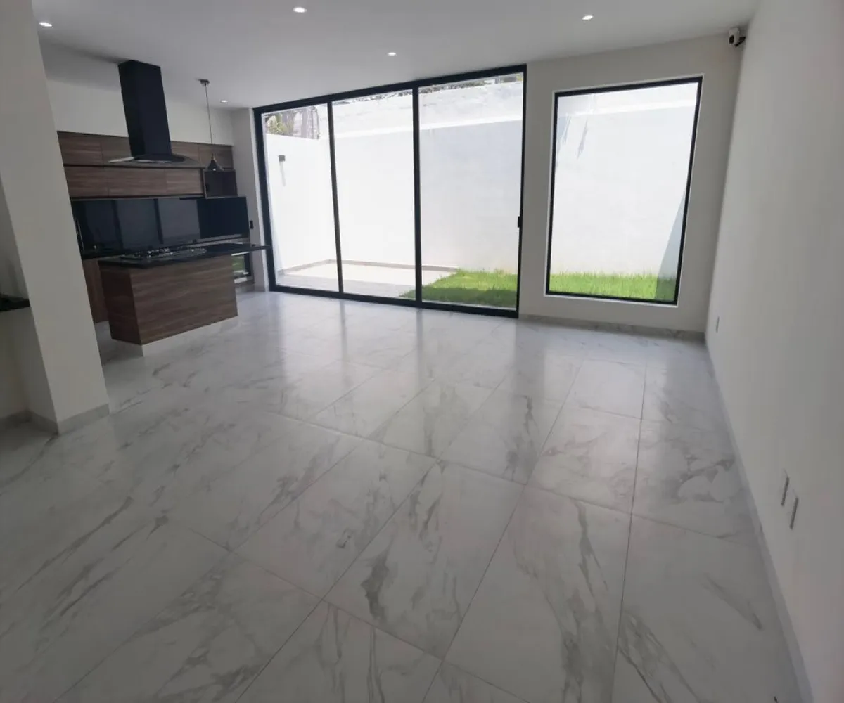 Casa En Venta,Del Pilar Residencial,Aranjuez 62 S/N, Tlajomulco de Zúñiga, Jalisco 45645, 4 Habitaciones,4 Baños,Aranjuez 62,3,ptqXGRa