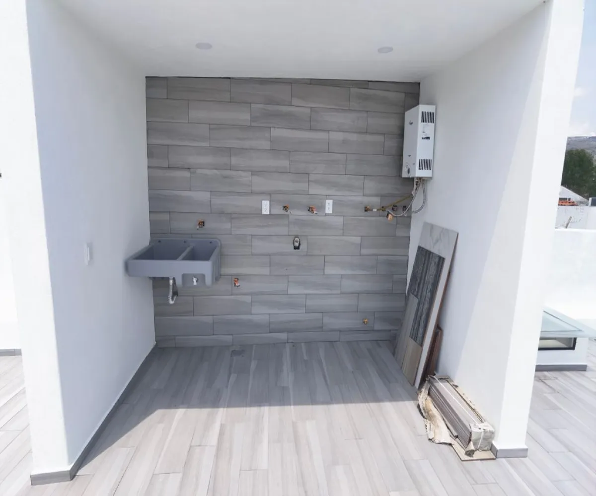 Casa En Venta,Del Pilar Residencial,Aranjuez 62 S/N, Tlajomulco de Zúñiga, Jalisco 45645, 4 Habitaciones,4 Baños,Aranjuez 62,3,ptqXGRa