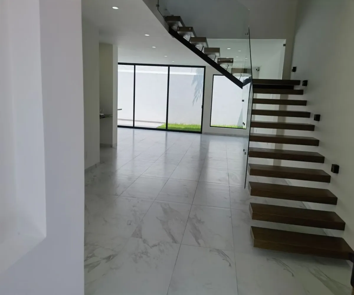 Casa En Venta,Del Pilar Residencial,Aranjuez 62 S/N, Tlajomulco de Zúñiga, Jalisco 45645, 4 Habitaciones,4 Baños,Aranjuez 62,3,ptqXGRa