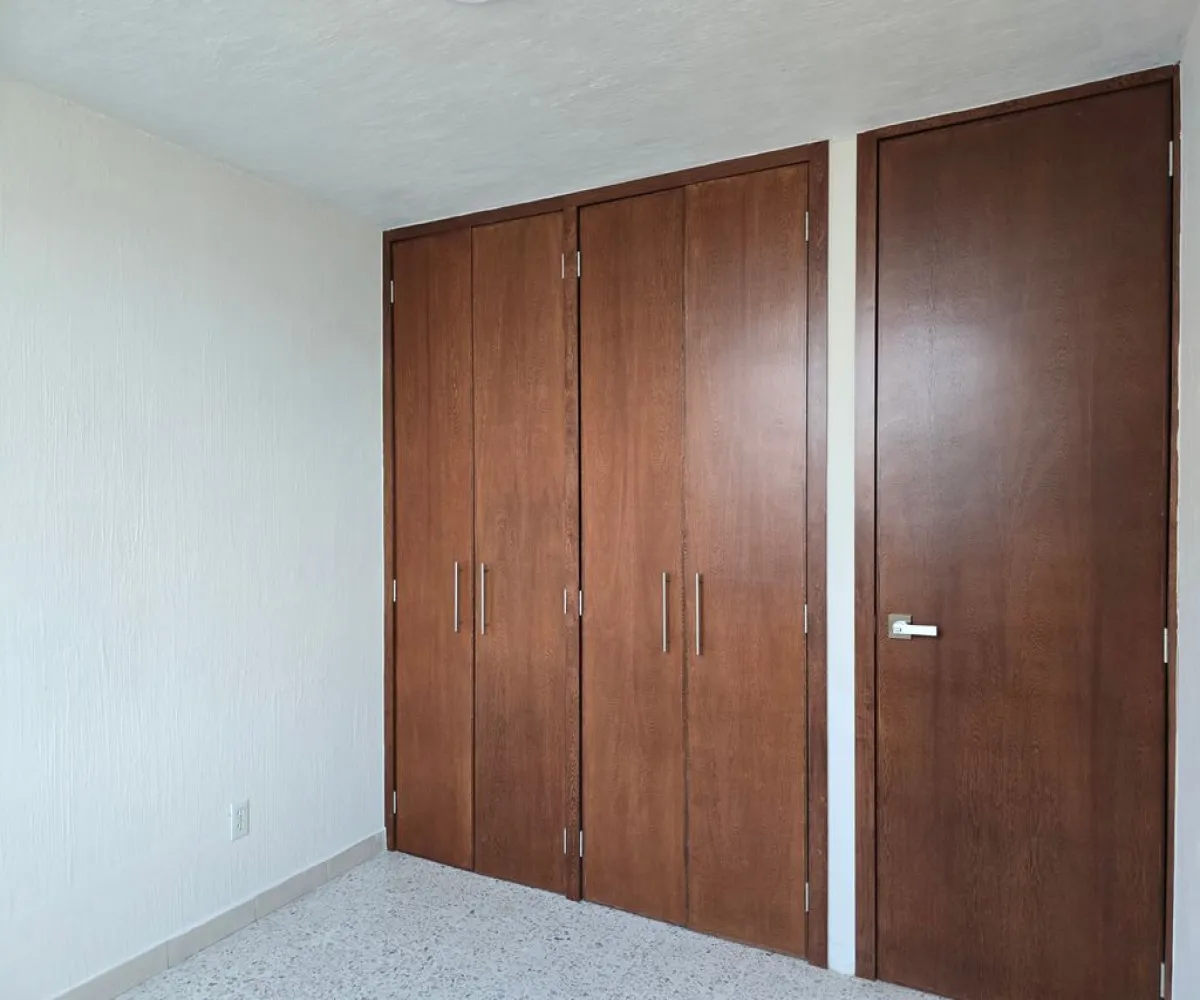 Casa En Venta,Res Chapalita Inn,avenida Guadalupe 6601, Zapopan, Jalisco 45010, 3 Habitaciones,1 Baño,avenida Guadalupe,2,p4DLhGj