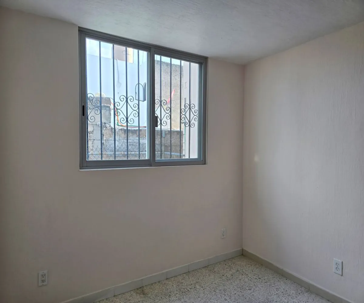 Casa En Venta,Res Chapalita Inn,avenida Guadalupe 6601, Zapopan, Jalisco 45010, 3 Habitaciones,1 Baño,avenida Guadalupe,2,p4DLhGj