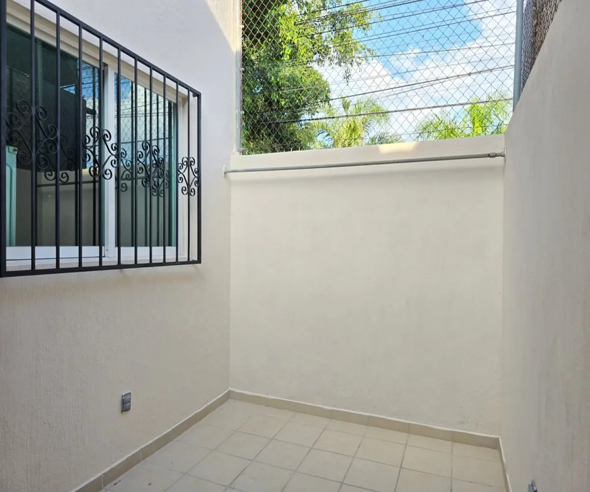 Casa En Venta,Res Chapalita Inn,avenida Guadalupe 6601, Zapopan, Jalisco 45010, 3 Habitaciones,1 Baño,avenida Guadalupe,2,p4DLhGj