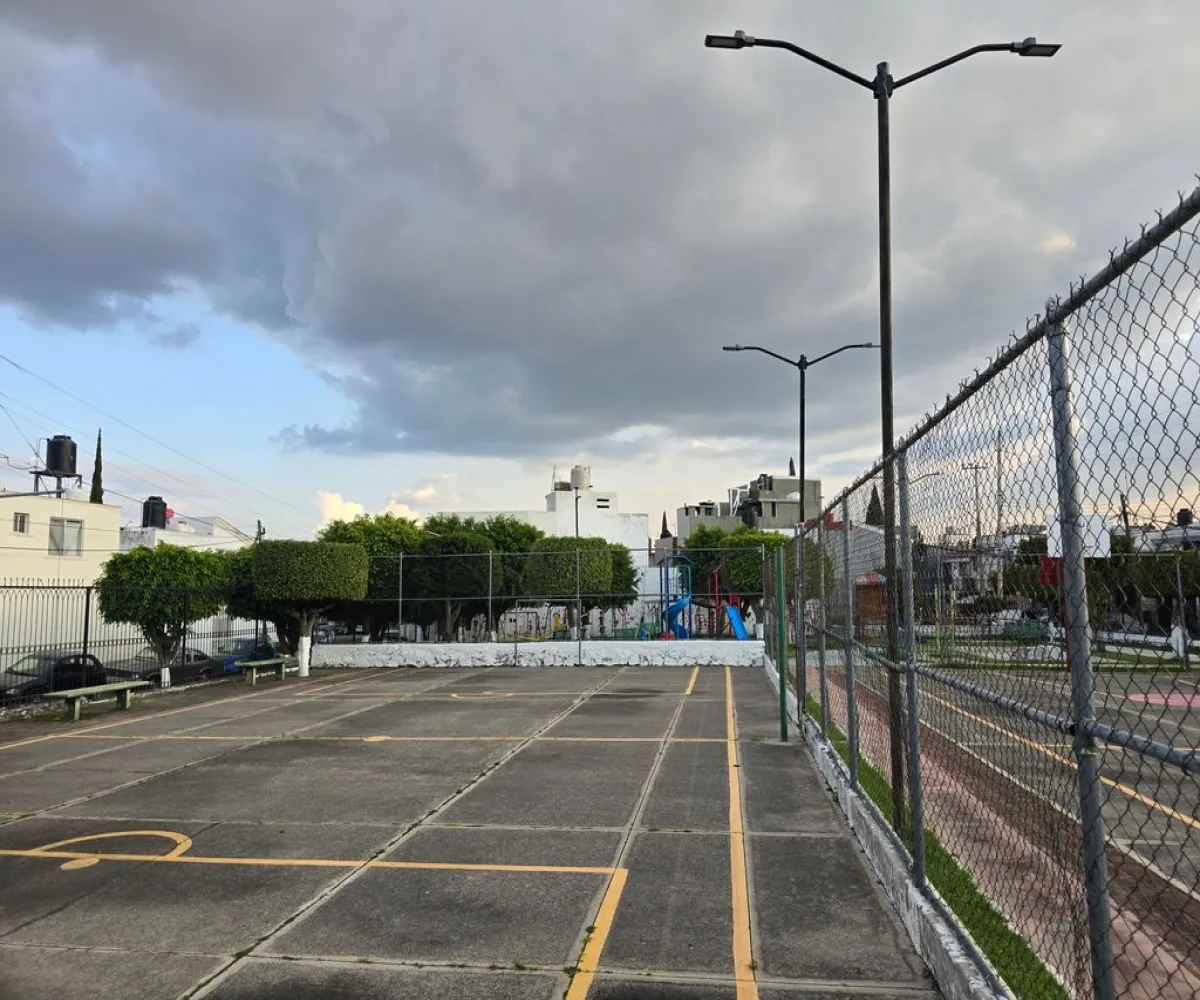 Casa En Venta,Res Chapalita Inn,avenida Guadalupe 6601, Zapopan, Jalisco 45010, 3 Habitaciones,1 Baño,avenida Guadalupe,2,p4DLhGj