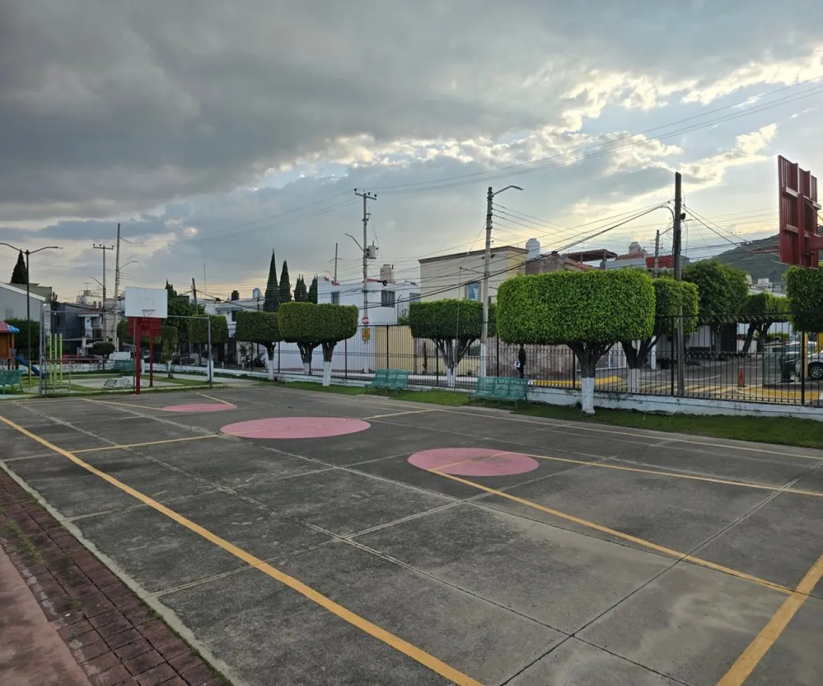 Casa En Venta,Res Chapalita Inn,avenida Guadalupe 6601, Zapopan, Jalisco 45010, 3 Habitaciones,1 Baño,avenida Guadalupe,2,p4DLhGj