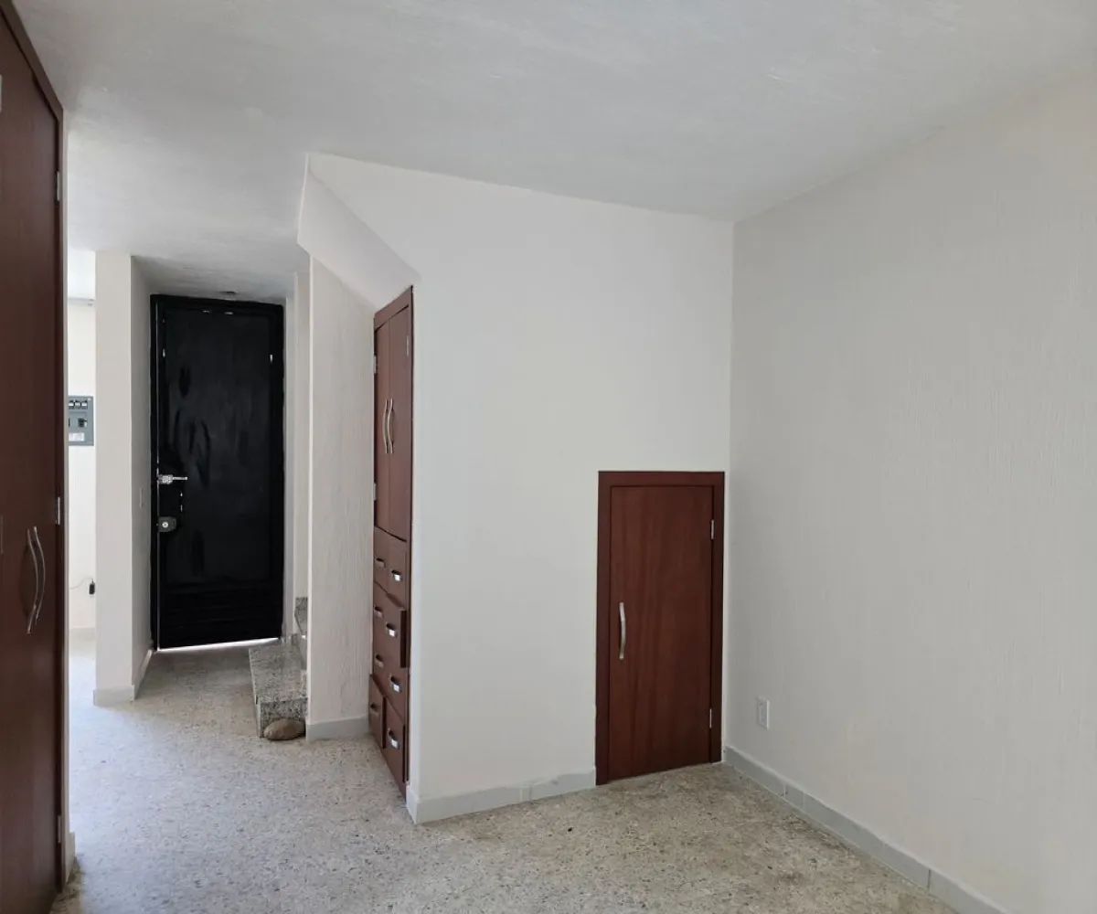 Casa En Venta,Res Chapalita Inn,avenida Guadalupe 6601, Zapopan, Jalisco 45010, 3 Habitaciones,1 Baño,avenida Guadalupe,2,p4DLhGj