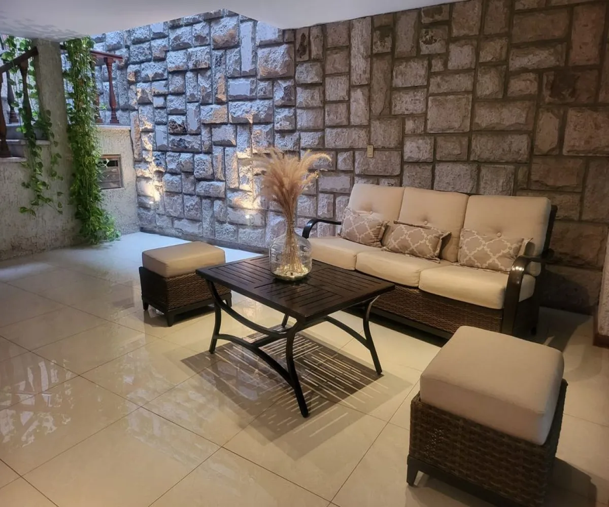 Casa En Renta,Fracc Monraz,Calle Lacandones 466, Guadalajara, Jalisco 44670, 3 Habitaciones,2 Baños,Calle Lacandones,2,pn6lGqM Casa En Renta,Fracc Monraz,Calle Lacandones 466, Guadalajara, Jalisco 44670, 3 Habitaciones,2 Baños,Calle Lacandones,2,pn6lGqM