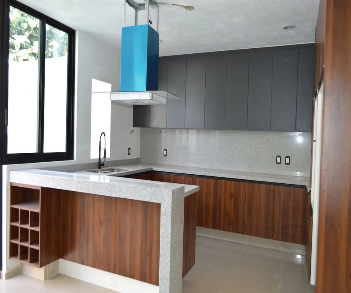 Casa En Venta,Los Almendros,Avenida Río Blanco 1676 285, Zapopan, Jalisco 45135, 4 Habitaciones,4 Baños,Avenida Río Blanco ,2,p4qJ6Hq