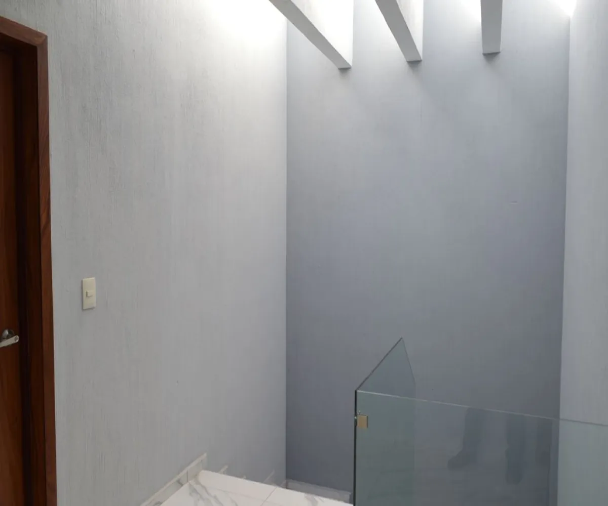 Casa En Venta,Los Almendros,Avenida Río Blanco 1676 285, Zapopan, Jalisco 45135, 4 Habitaciones,4 Baños,Avenida Río Blanco ,2,p4qJ6Hq