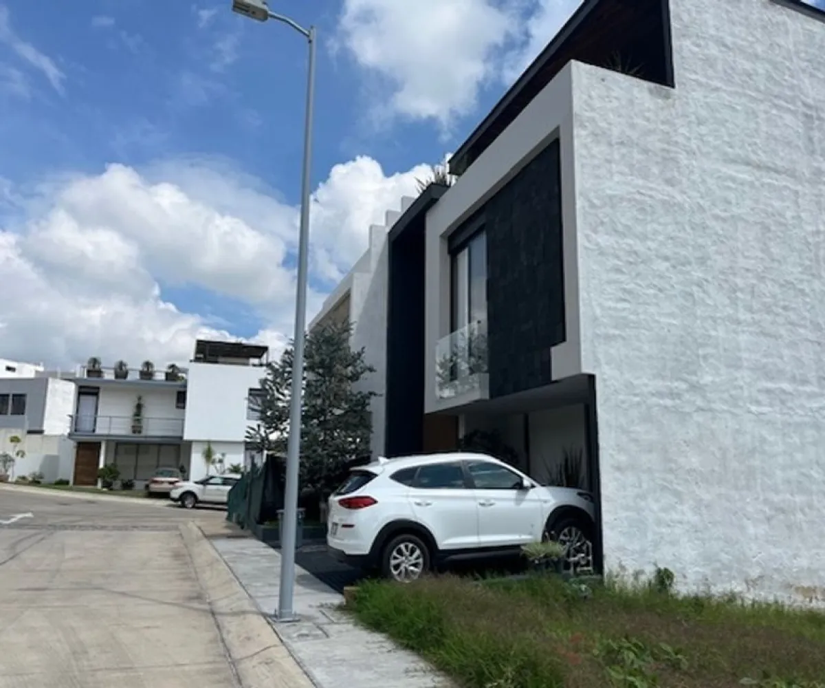 Terreno En Venta,Zapopan,Avenida Paseo de los Emperadores 1560 97, Zapopan, Jalisco 45134,Avenida Paseo de los Emperadores,phTKudJ