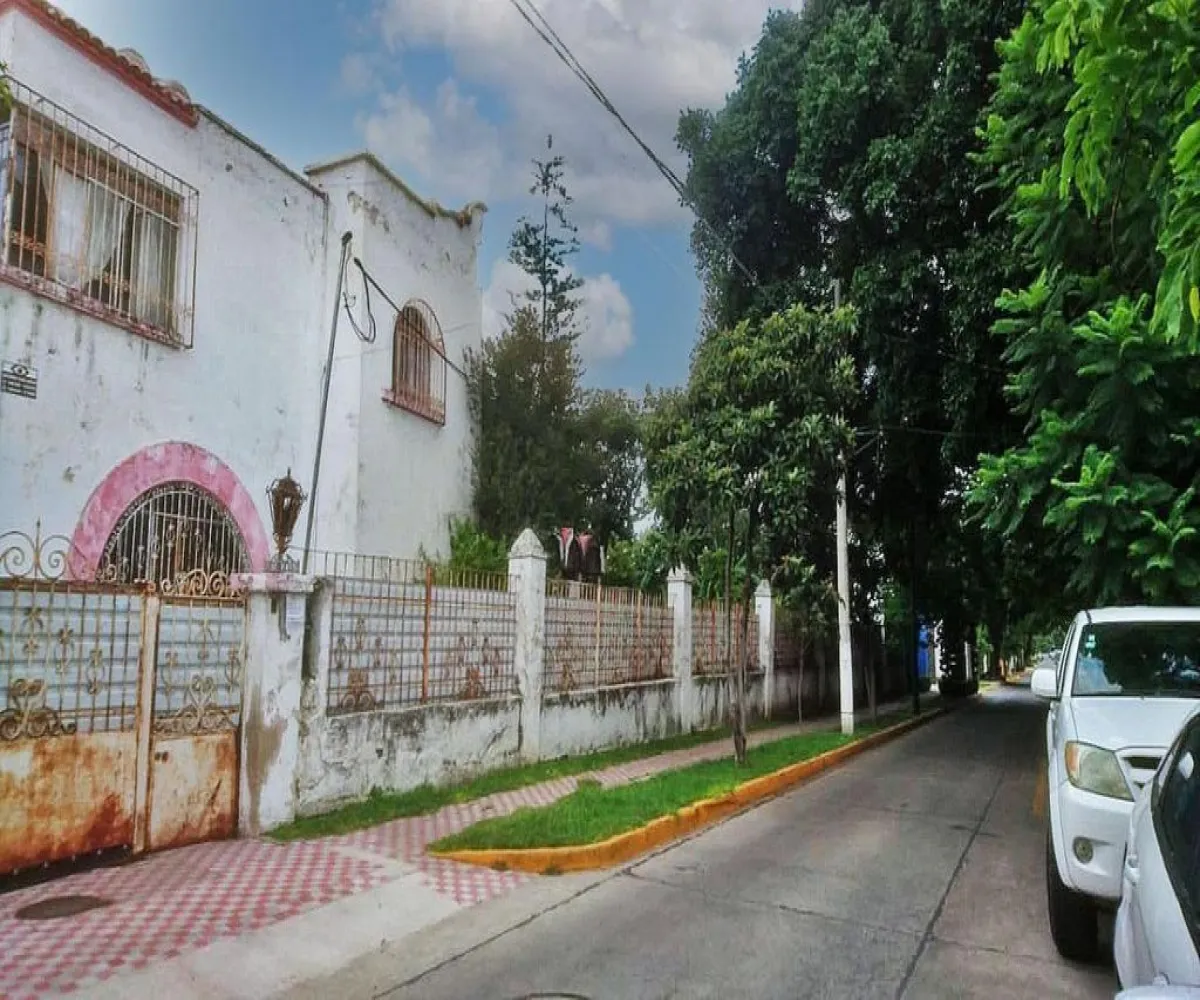 Casa En Venta,Chapalita Oriente,Aurora 254, Zapopan, Jalisco 45040, 11 Habitaciones,6 Baños,Aurora ,2,p3VA3Lu