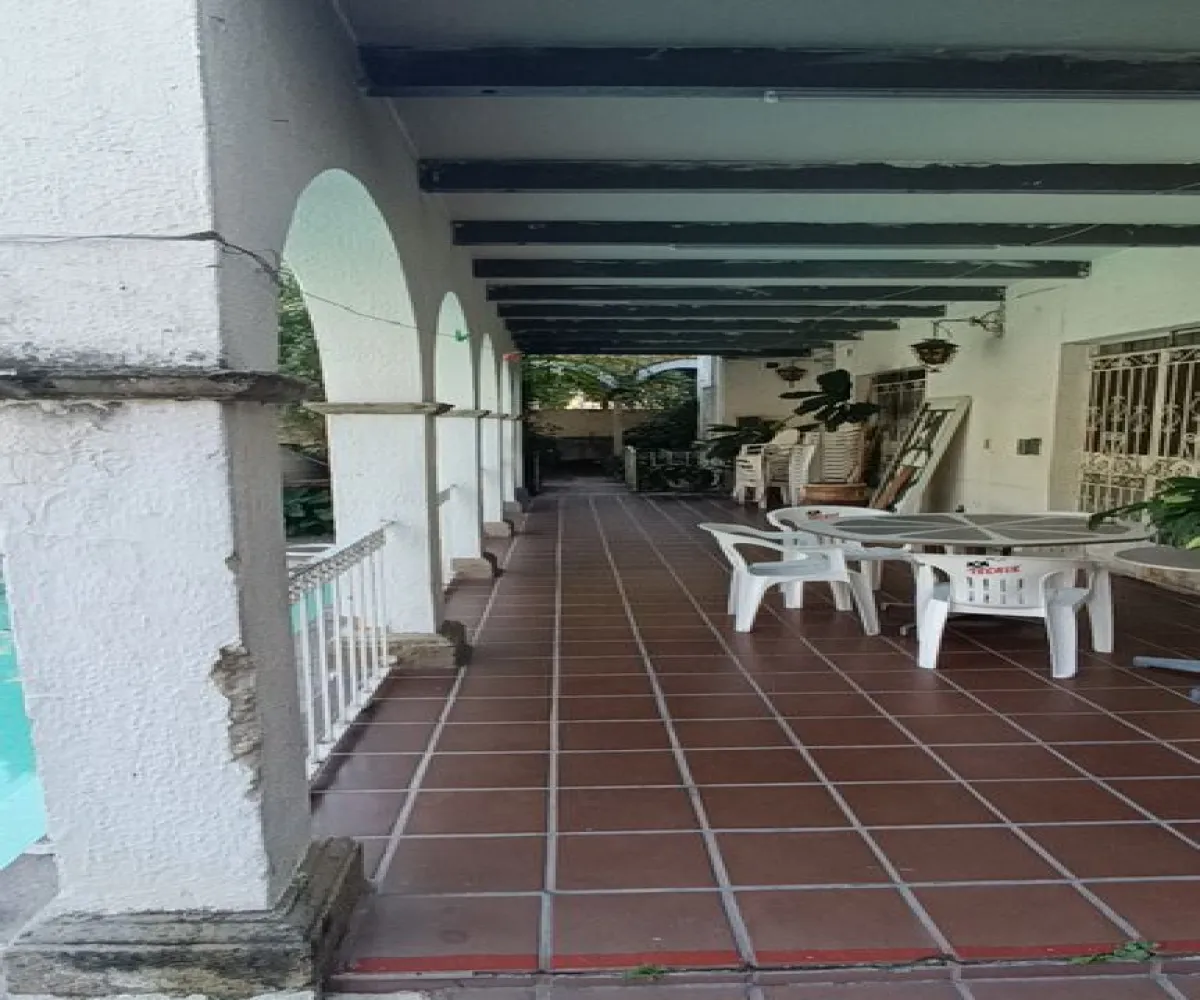 Casa En Venta,Chapalita Oriente,Aurora 254, Zapopan, Jalisco 45040, 11 Habitaciones,6 Baños,Aurora ,2,p3VA3Lu