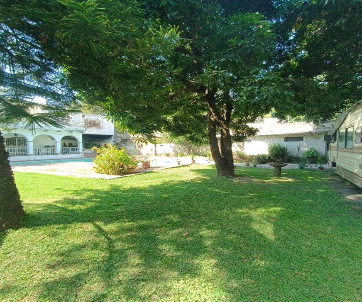 Casa En Venta,Chapalita Oriente,Aurora 254, Zapopan, Jalisco 45040, 11 Habitaciones,6 Baños,Aurora ,2,p3VA3Lu