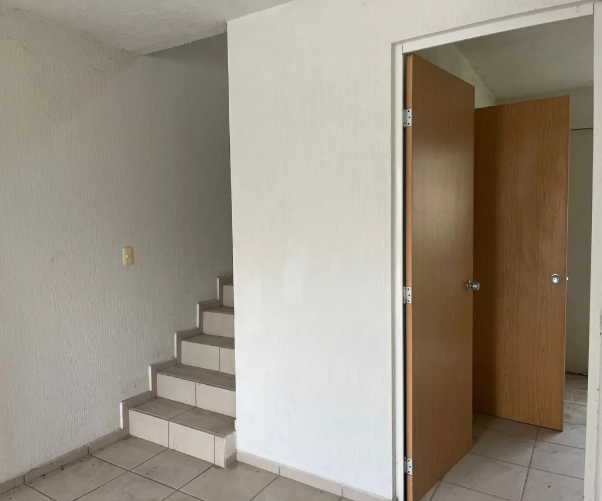 Casa En Venta,Estrada,Fuente Mayor Norte S/N 246, Zapopan, Jalisco 45200, 3 Habitaciones,2 Baños,Fuente Mayor Norte,2,px5ngwJ