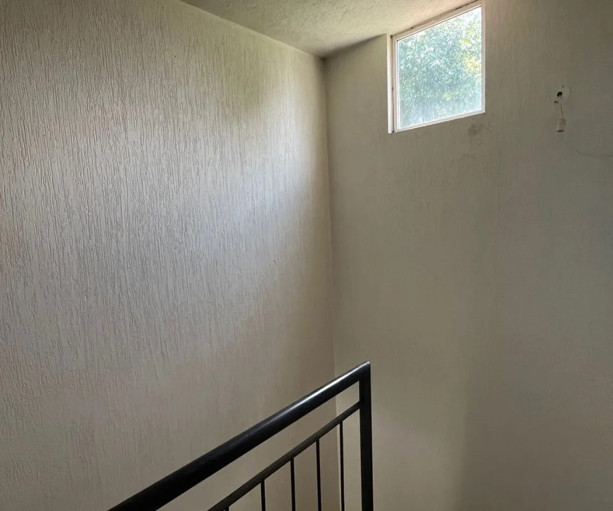 Casa En Venta,Estrada,Fuente Mayor Norte S/N 246, Zapopan, Jalisco 45200, 3 Habitaciones,2 Baños,Fuente Mayor Norte,2,px5ngwJ