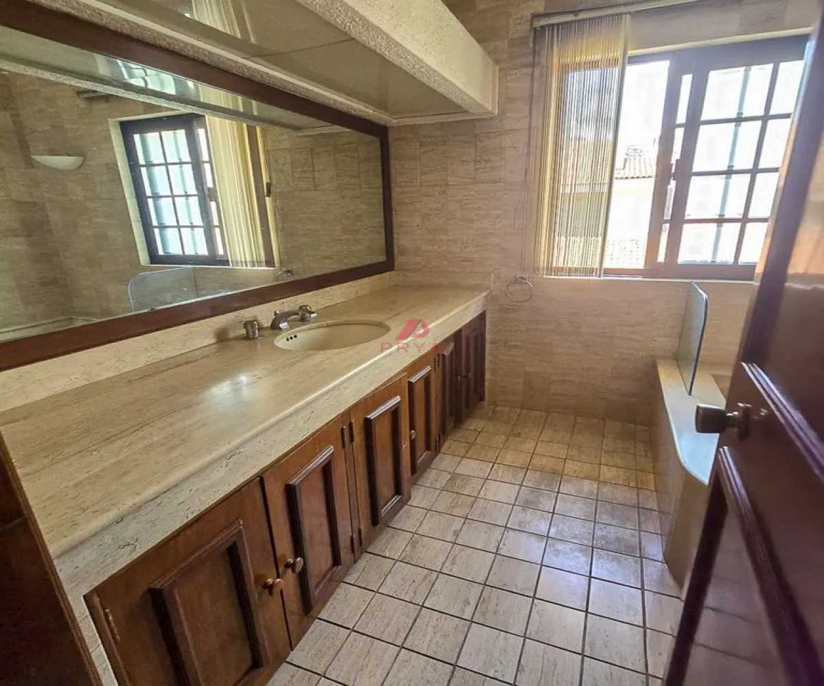 Casa En Renta,Fracc Ciudad Del Sol,Cuauhtémoc 1162, Zapopan, Jalisco 45050, 4 Habitaciones,4 Baños,Cuauhtémoc,1,pDUMfXx Casa En Renta,Fracc Ciudad Del Sol,Cuauhtémoc 1162, Zapopan, Jalisco 45050, 4 Habitaciones,4 Baños,Cuauhtémoc,1,pDUMfXx