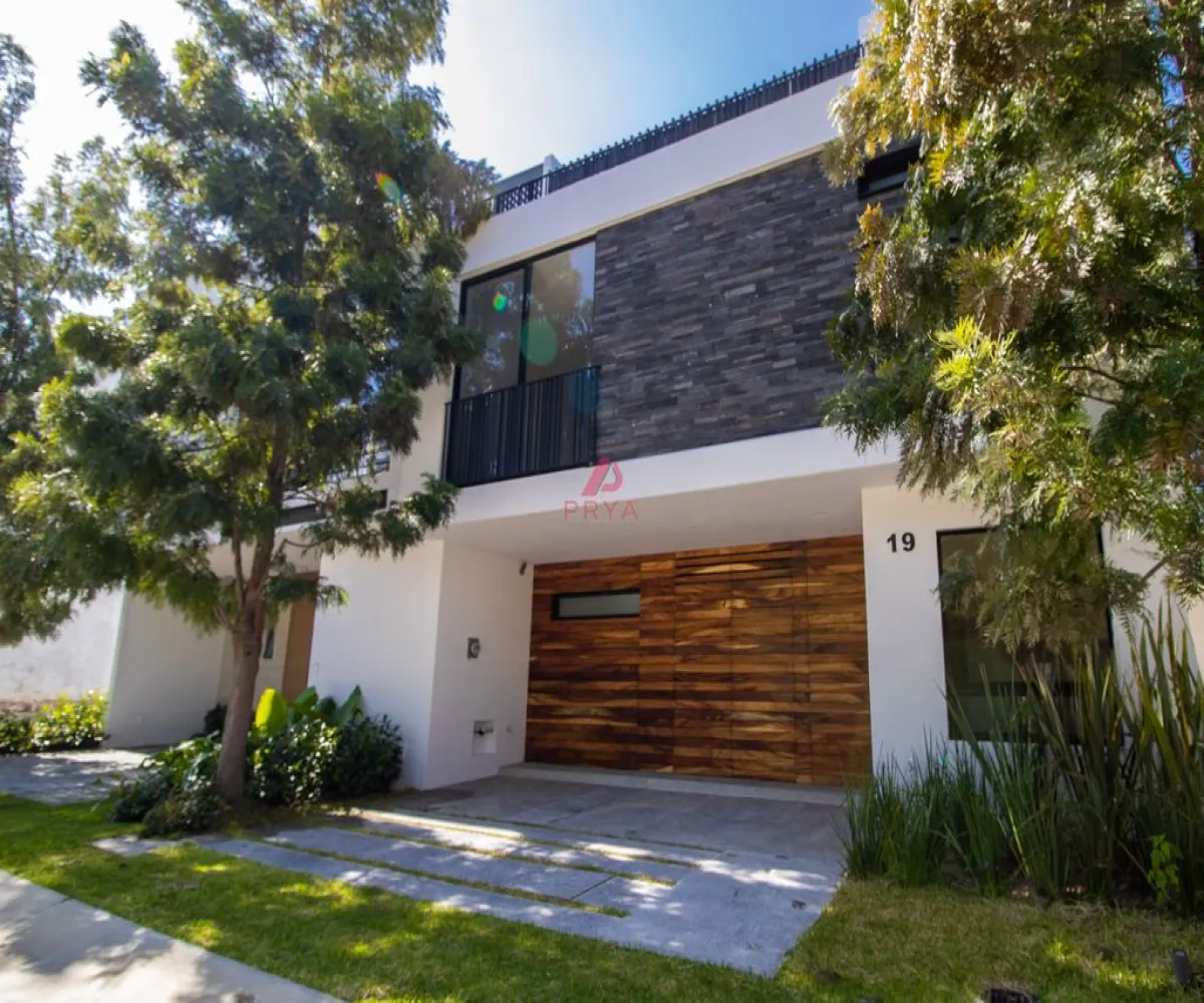 Casa En Venta,Solares,Privanza senda 19, Zapopan, Jalisco 45019, 3 Habitaciones,3 Baños,Privanza senda ,2,pjShVqO