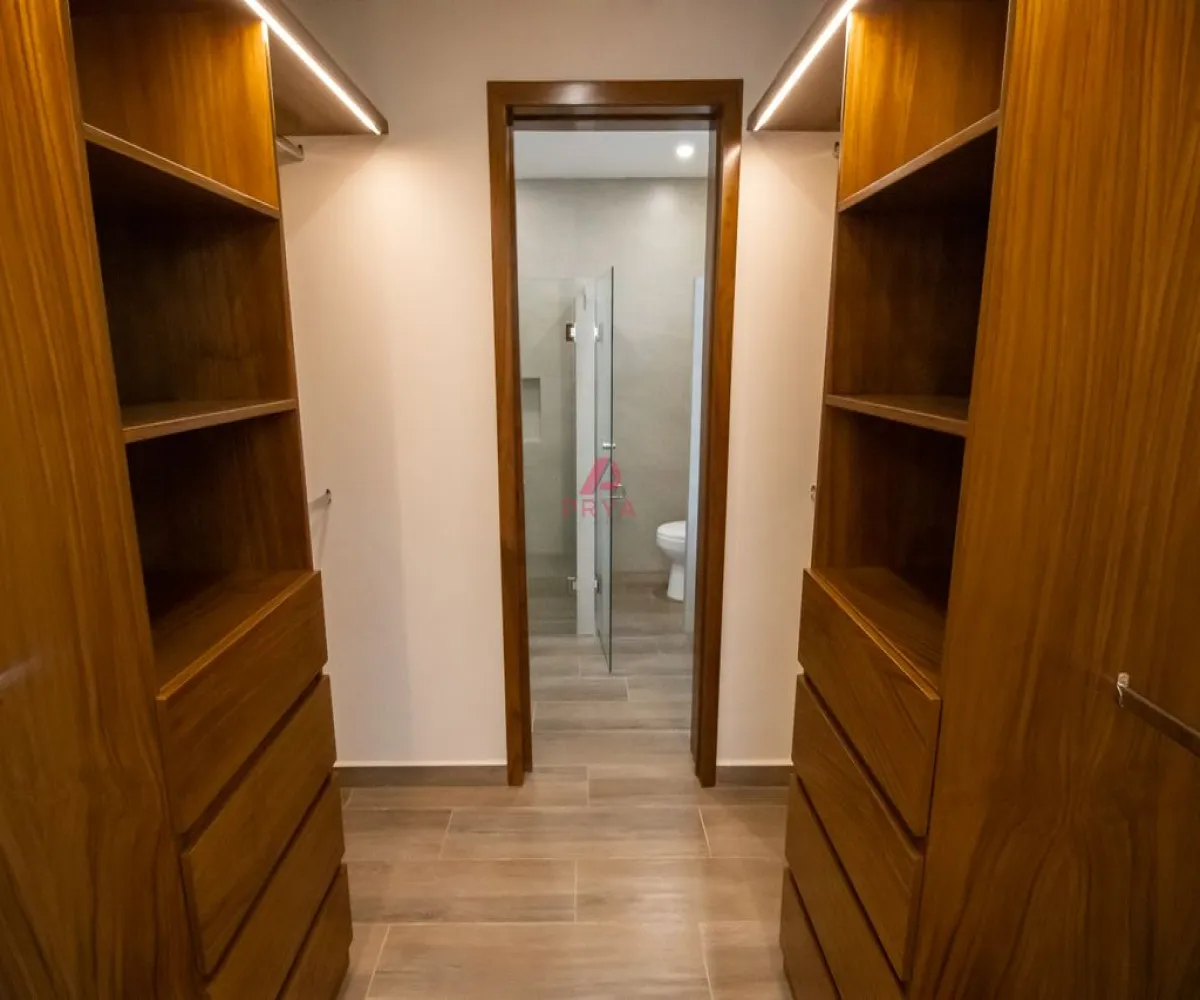 Casa En Venta,Solares,Privanza senda 19, Zapopan, Jalisco 45019, 3 Habitaciones,3 Baños,Privanza senda ,2,pjShVqO