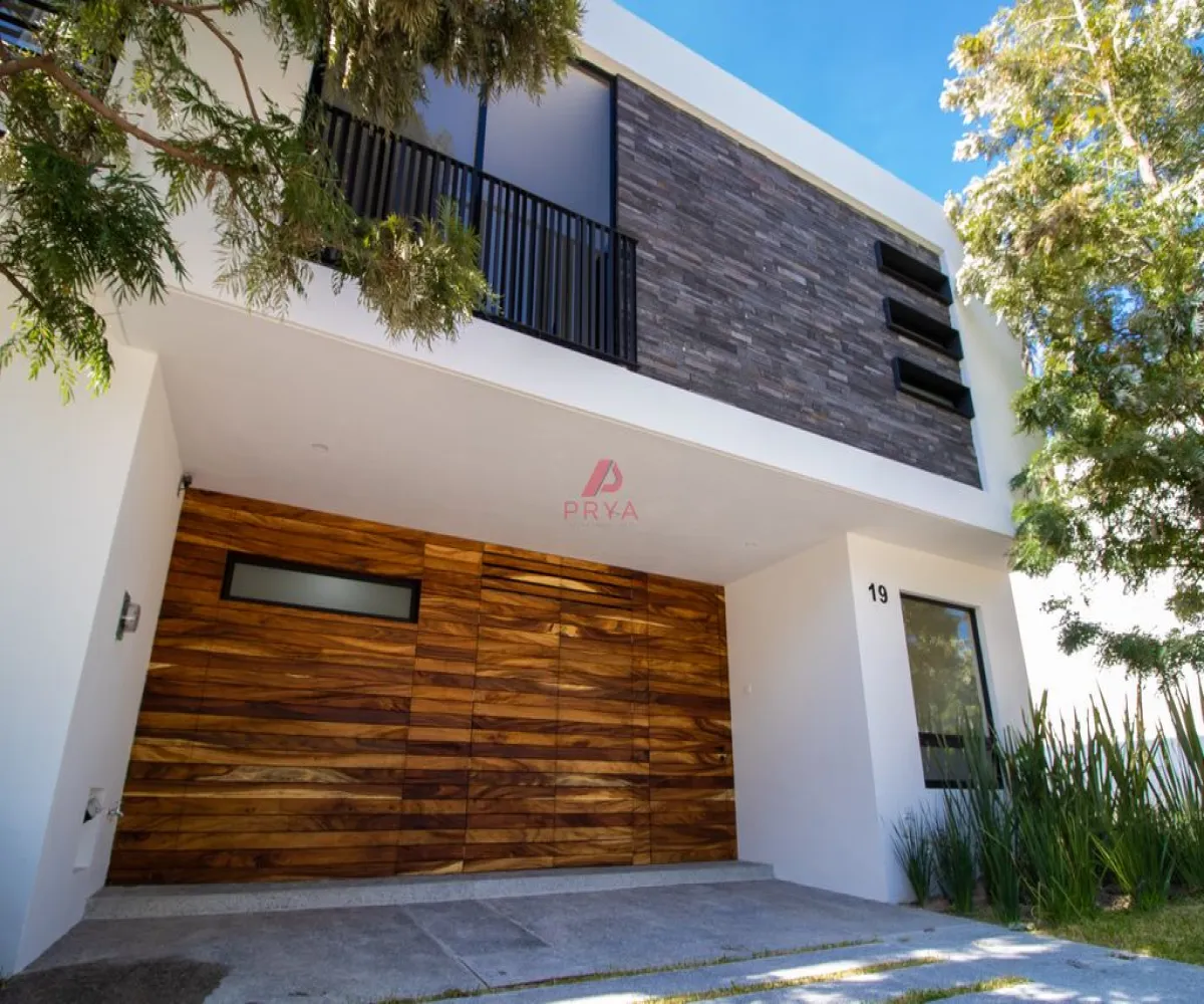 Casa En Venta,Solares,Privanza senda 19, Zapopan, Jalisco 45019, 3 Habitaciones,3 Baños,Privanza senda ,2,pjShVqO
