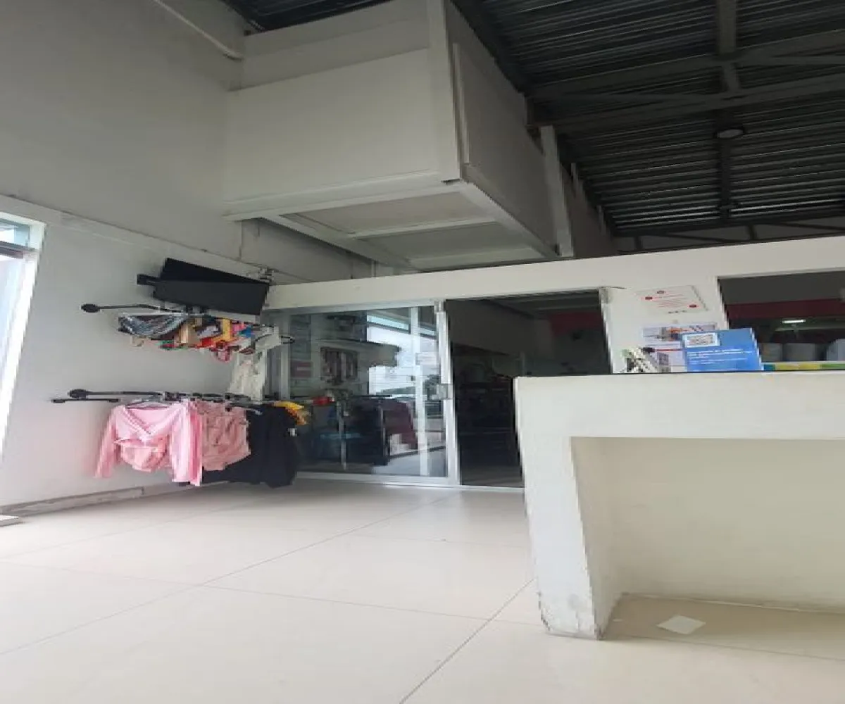 Local En Venta,Granja Alaada,Avenida Camino Real a Colima 546, Tlajomulco de Zúñiga, Jalisco 45645,Avenida Camino Real a Colima,1,pubmylk Local En Venta,Granja Alaada,Avenida Camino Real a Colima 546, Tlajomulco de Zúñiga, Jalisco 45645,Avenida Camino Real a Colima,1,pubmylk