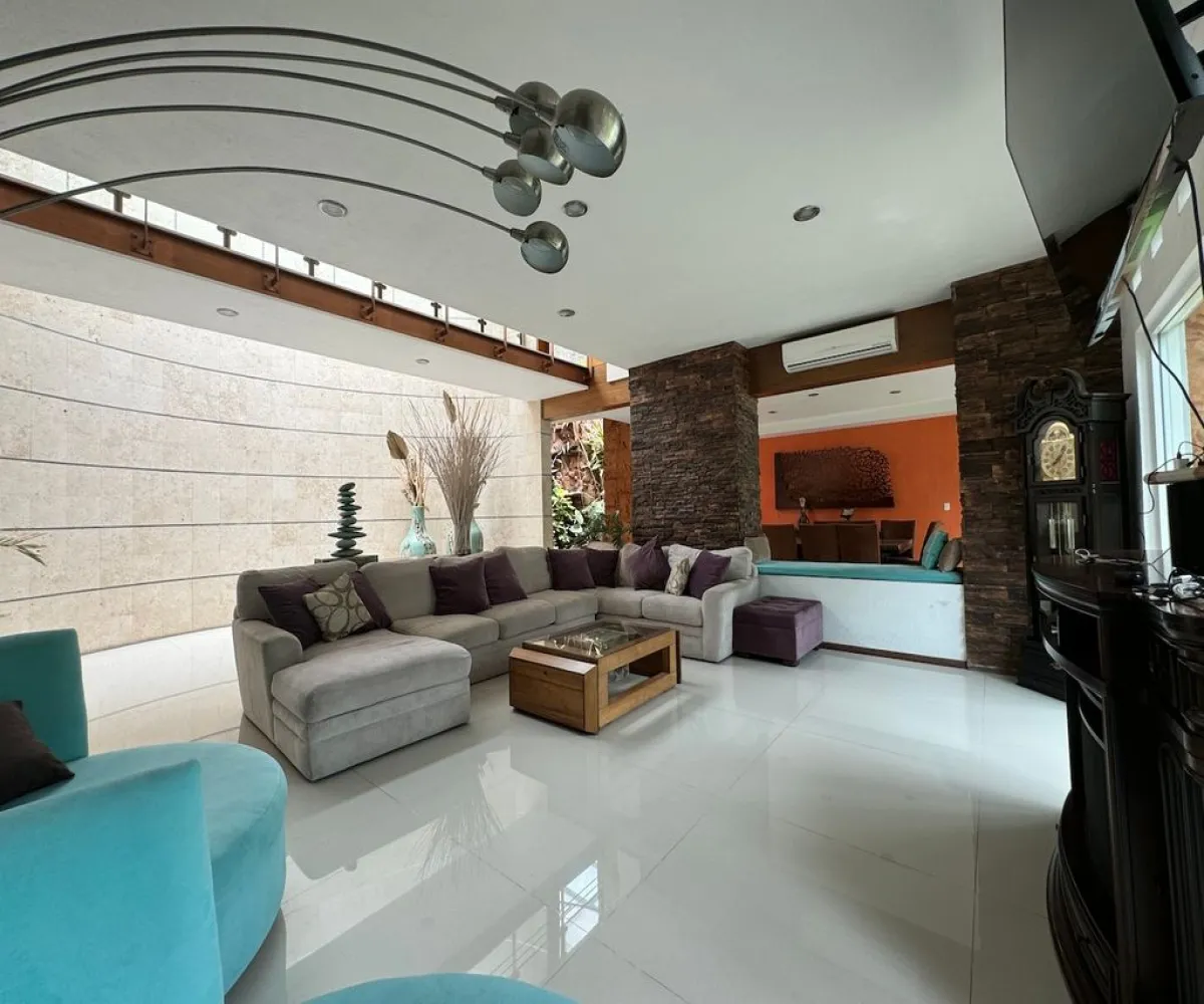 Casa En Venta,Hogares De Nuevo Mexico,Ixtlahuacan 2791, Zapopan, Jalisco 45138, 4 Habitaciones,4 Baños,Ixtlahuacan,2,p8rbqG4