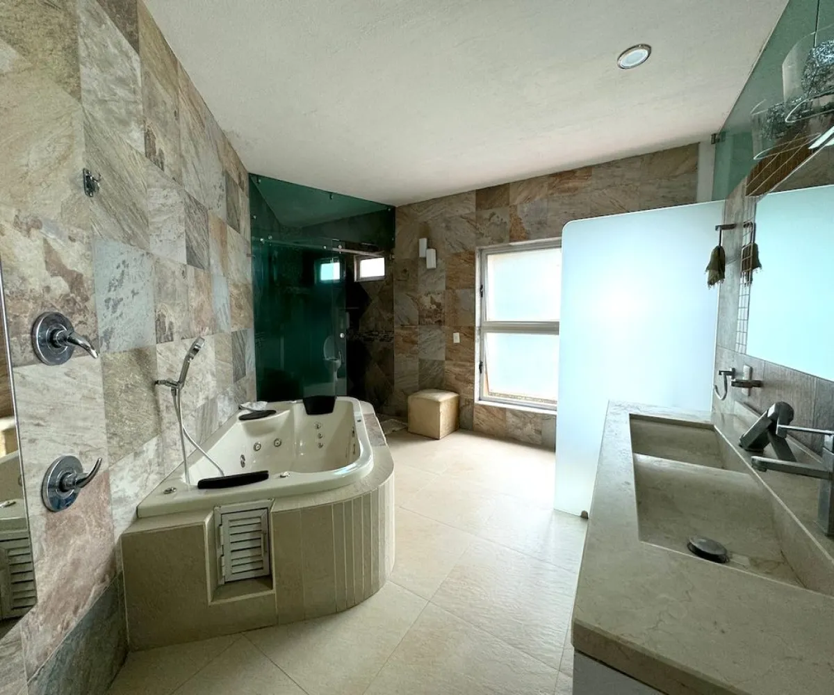 Casa En Venta,Hogares De Nuevo Mexico,Ixtlahuacan 2791, Zapopan, Jalisco 45138, 4 Habitaciones,4 Baños,Ixtlahuacan,2,p8rbqG4