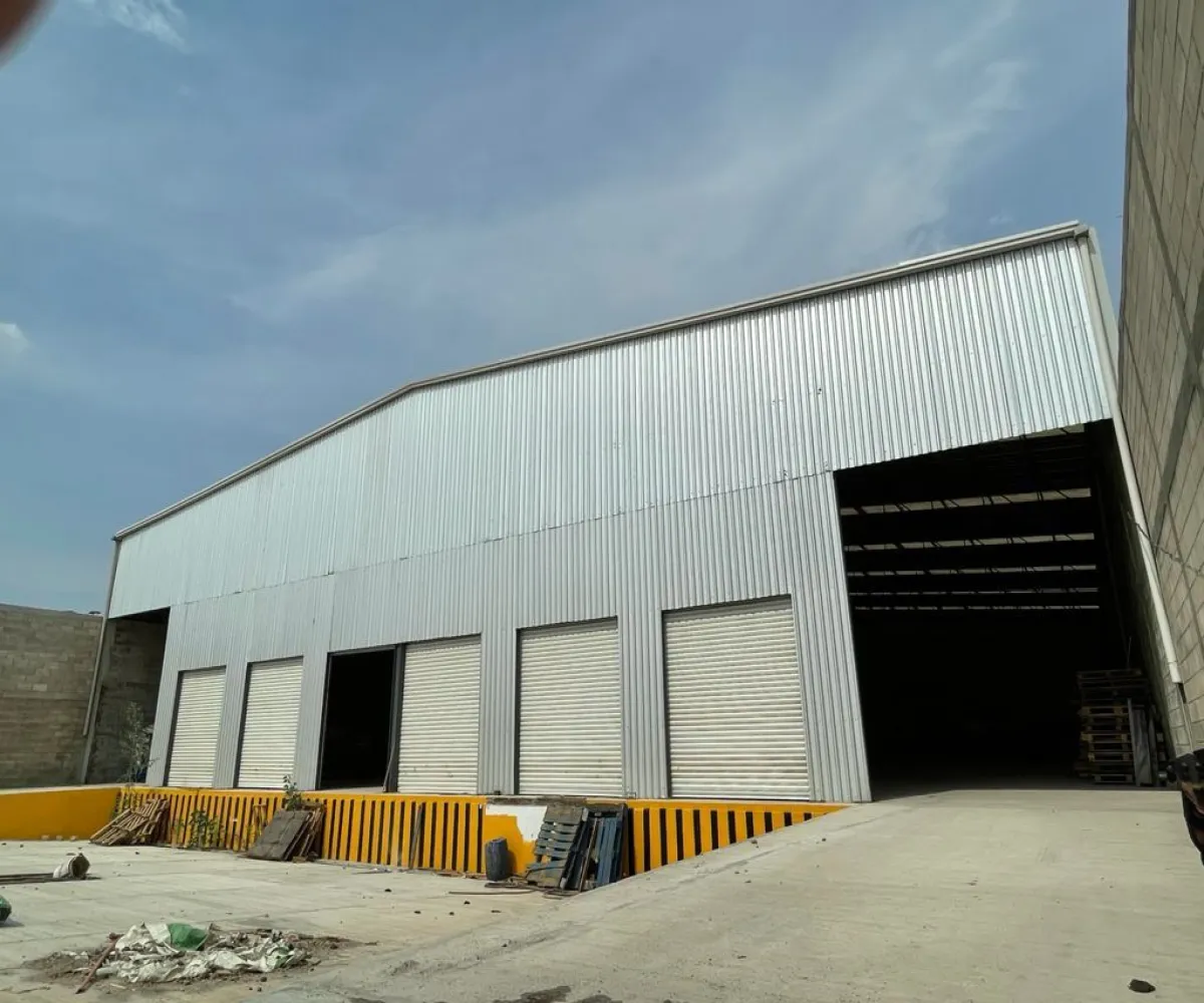 Bodega En Renta,Santa Cruz De Las Flores,Santa Cruz de las Flores, Tlajomulco de Zúñiga S/N, Tlajomulco de Zúñiga, Jalisco 45640,Santa Cruz de las Flores, Tlajomulco de Zúñiga,1,pZ8oxTR