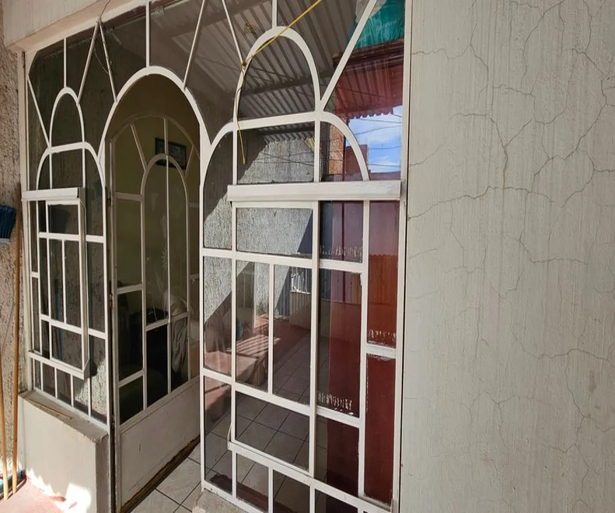 Casa En Venta,Insurgentes 1a Secc,Berbane godoy 416, Guadalajara, Jalisco 44820, 4 Habitaciones,2 Baños,Berbane godoy,2,p74ZLK2 Casa En Venta,Insurgentes 1a Secc,Berbane godoy 416, Guadalajara, Jalisco 44820, 4 Habitaciones,2 Baños,Berbane godoy,2,p74ZLK2